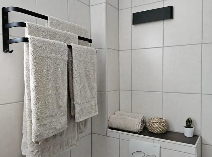 Gemuetliche In Ruhigem Wohngebiet * Aschaffenburg